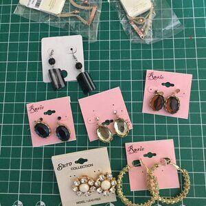 New jewelry  lot earrings and 2 bracelets  all new never used pierced earrings
